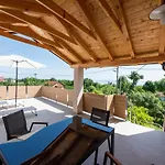 Casa Fiumana Laura *
